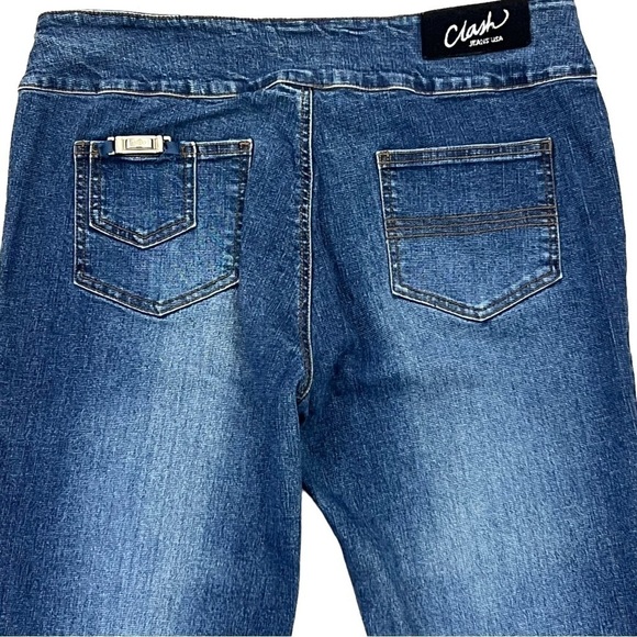 Clash Woman’s Dark Wash Bootcut Flair Denim Jeans Snap Buckle Waist Size 11 Jrs - Picture 5 of 14